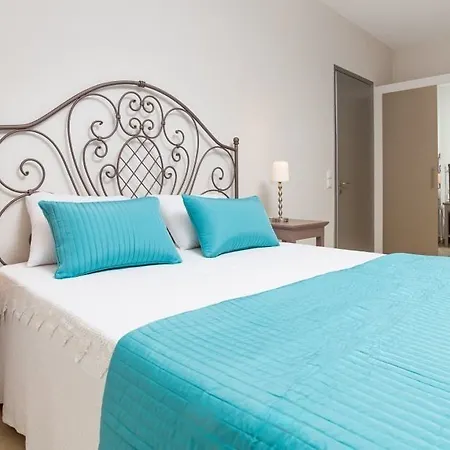 Sea Gems Luxury Villas *