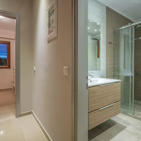 Sea Gems Luxury Villas *